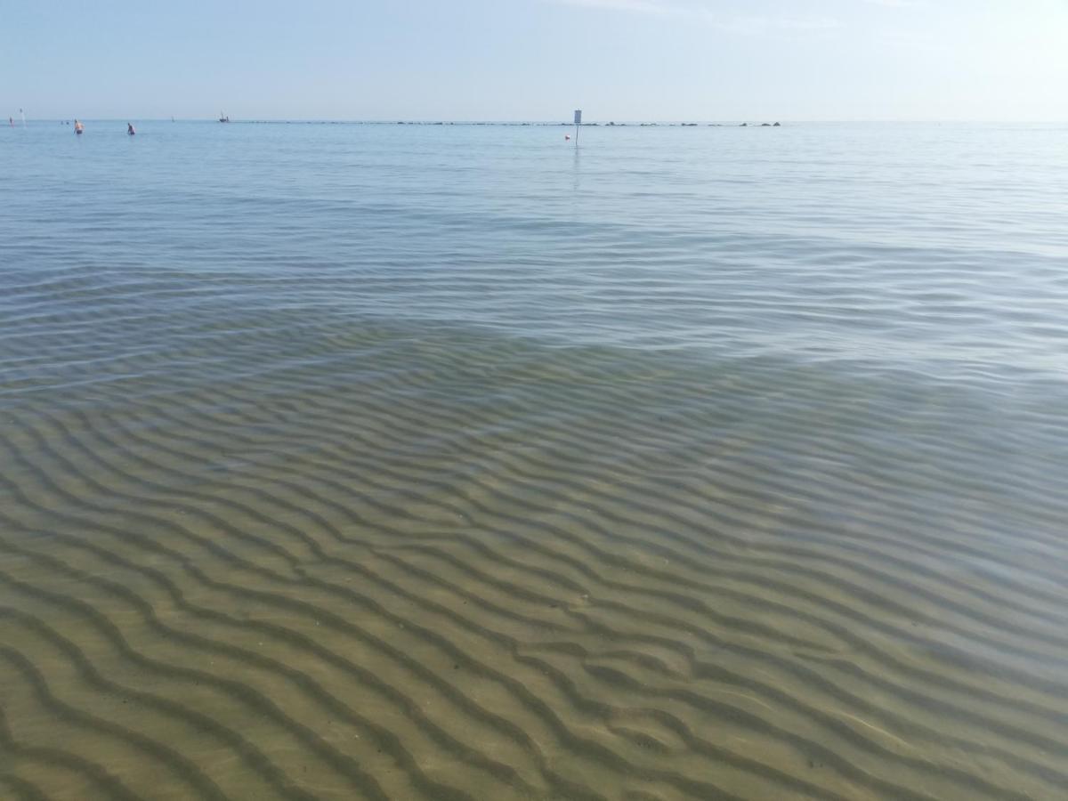 Attico Fronte Mare Daire Martinsicuro Dış mekan fotoğraf