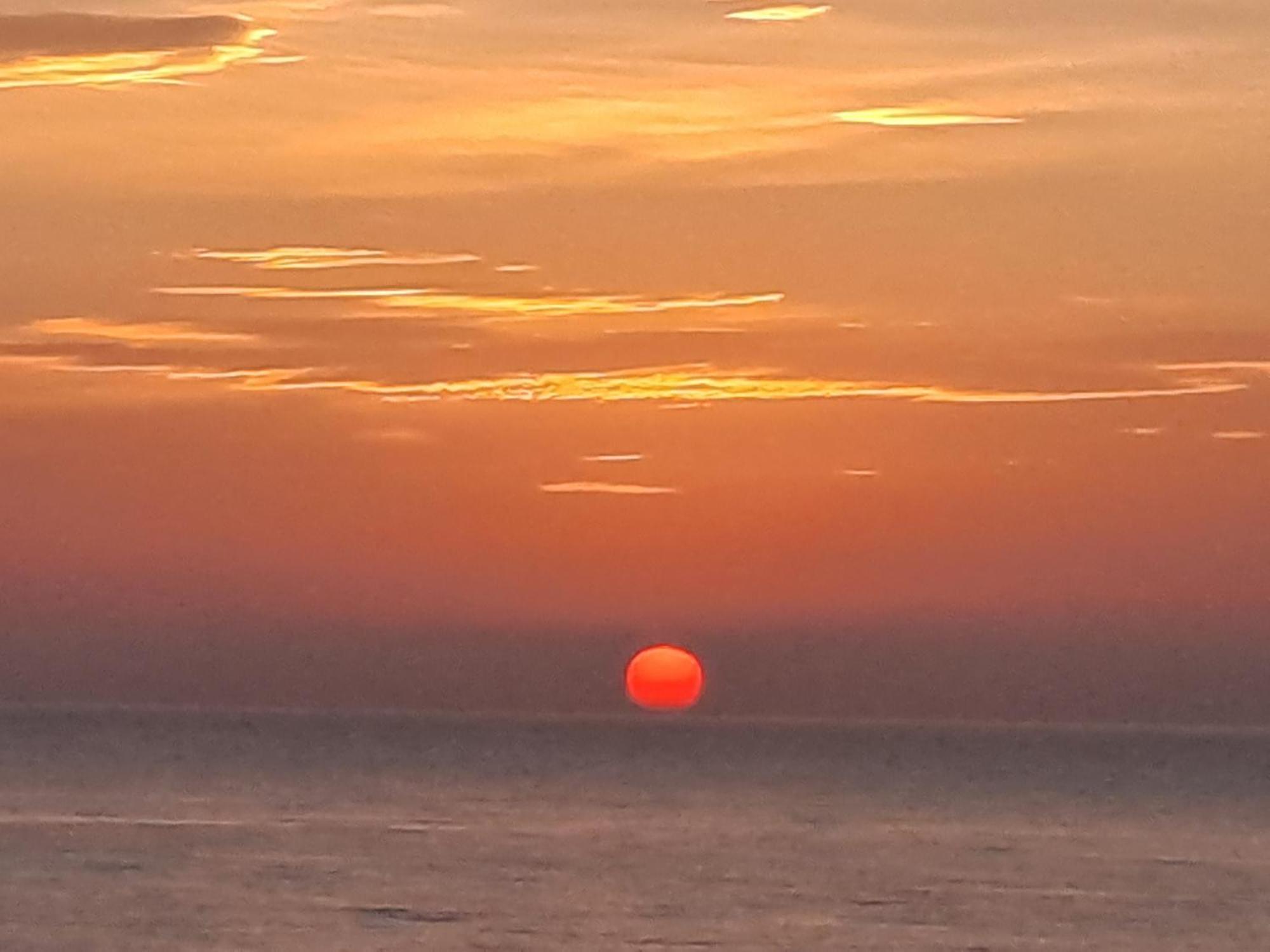 Attico Fronte Mare Daire Martinsicuro Dış mekan fotoğraf